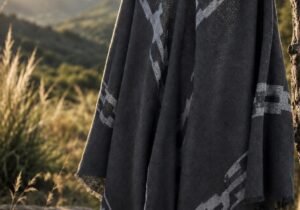 PONCHO OMBU